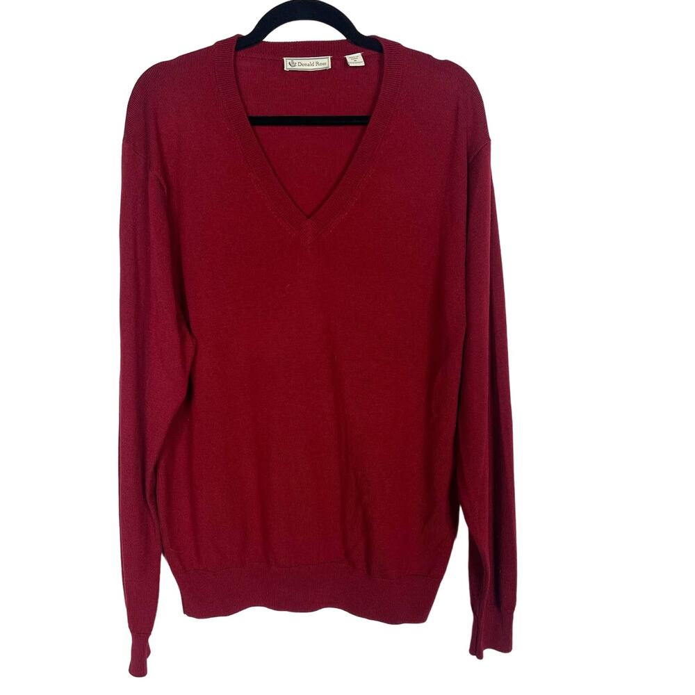 Donald Ross Mens Medium M Red Merino Wool V Neck Sweater Pullover Long Sleeve